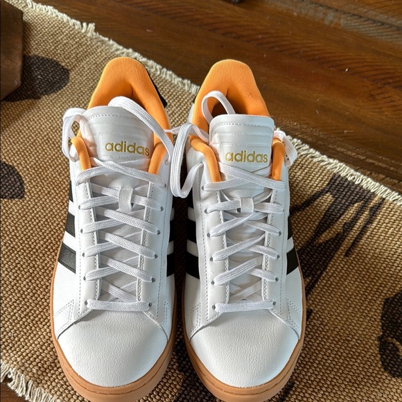 Adidas Cloudfoam Comfort - Picture 2 of 9